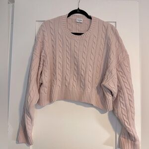 Aritzia - pink cropped cable-knit sweater- XL
